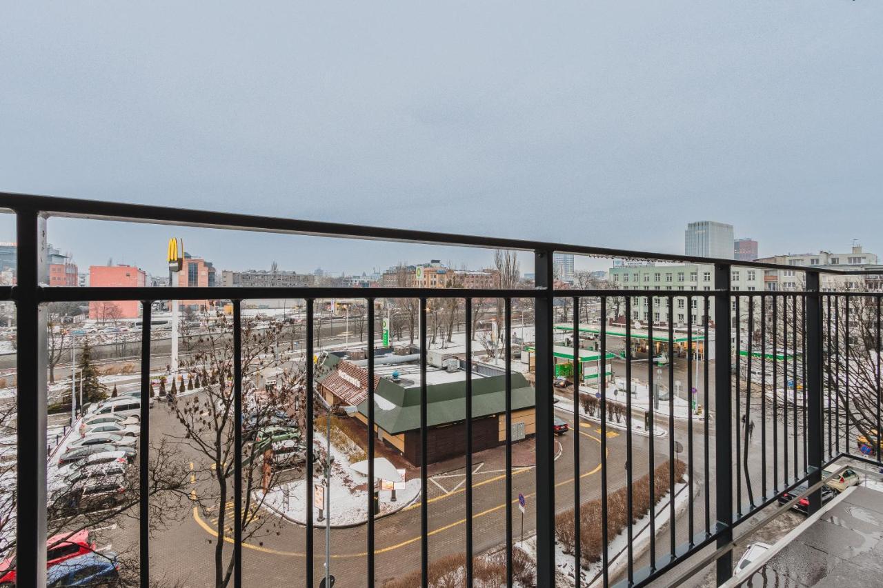 Floris Apartment Лодзь Екстер'єр фото