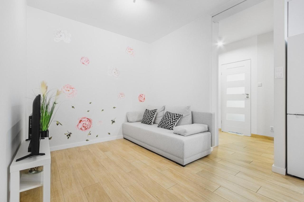 Floris Apartment Лодзь Екстер'єр фото